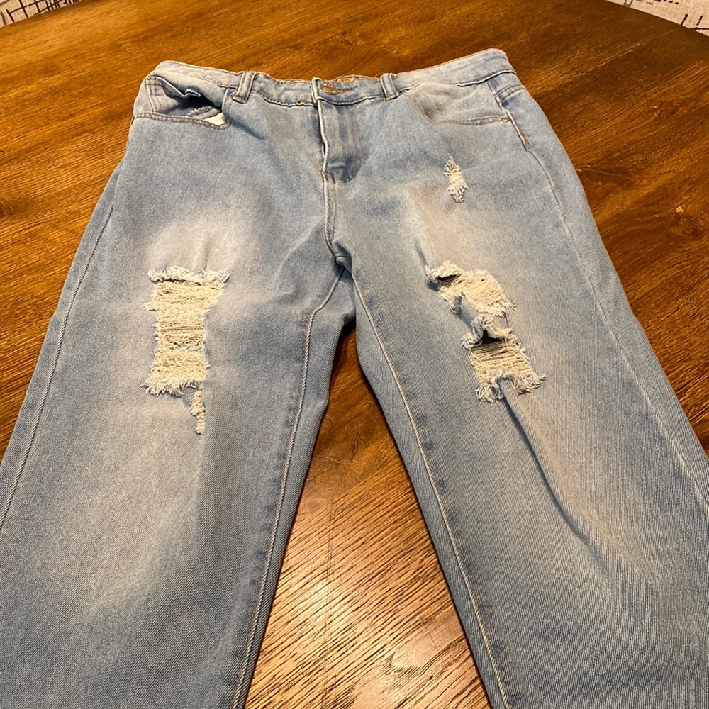 Rip jeans